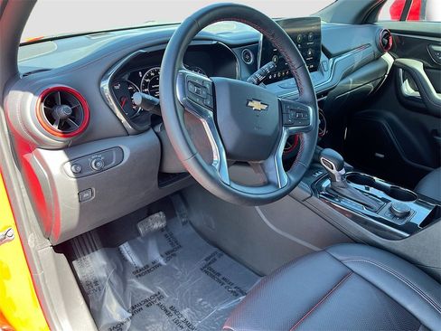 Used 2024 Chevrolet Blazer RS image 9