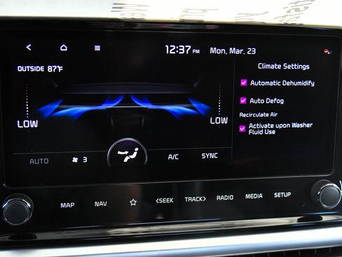 Used 2023 Kia Forte GT-Line image 24