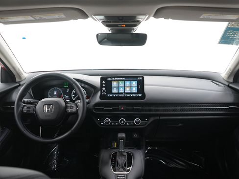 Used 2025 Honda HR-V EX-L image 13