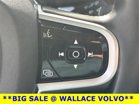 Used 2025 Volvo V60 B5 Cross Country Plus image 23