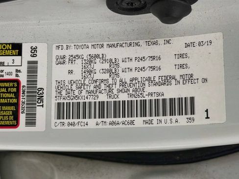 Used 2019 Toyota Tacoma SR5 RWD image 35