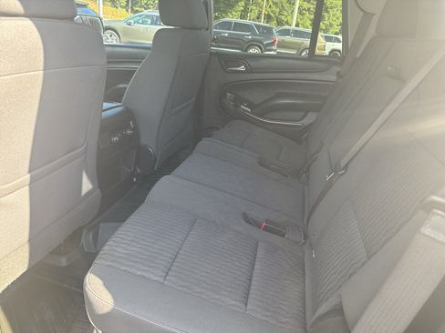 Used 2018 GMC Yukon SLE w/ SLE Value Package RWD image 10