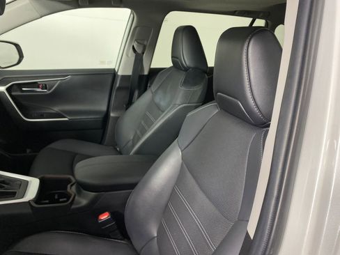 Certified 2022 Toyota RAV4 Limited w/ Limited Grade Weather Package image 9