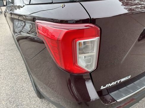 Used 2023 Ford Explorer Limited w/ Limited Technology Package image 15