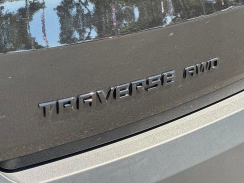 Used 2022 Chevrolet Traverse LS w/ Midnight/Sport Edition image 33