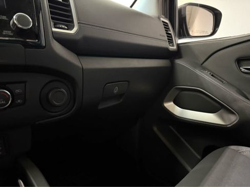 Used 2023 Nissan Frontier SV w/ SV Convenience Package AWD/4WD image 21