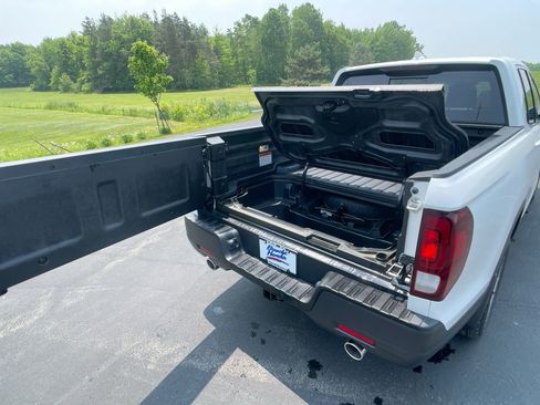 New 2025 Honda Ridgeline RTL image 27