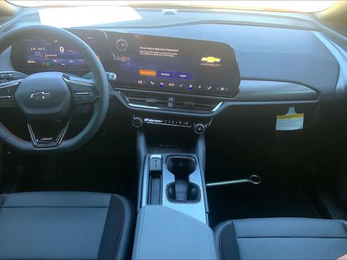 New 2026 Chevrolet Equinox EV RS FWD image 5