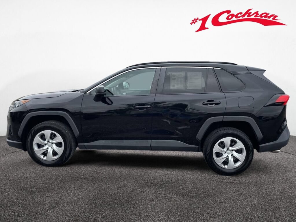 Used 2020 Toyota RAV4 LE AWD/4WD image 10