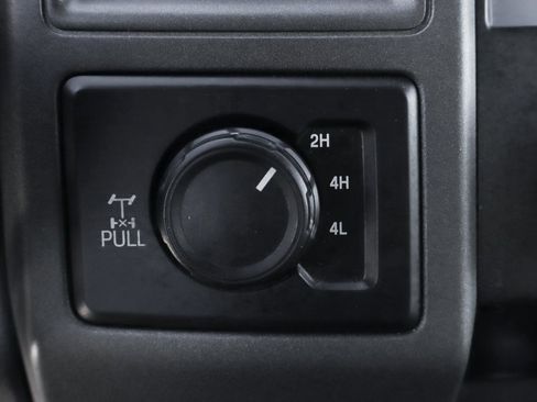 Used 2019 Ford F250 XL w/ Power Equipment Group image 36