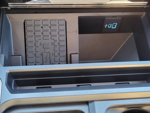 Used 2024 Ford F250 Lariat w/ FX4 Off-Road Package image 31