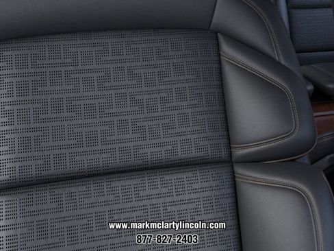 New 2026 Lincoln Navigator Black Label AWD/4WD image 15