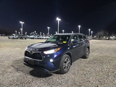 Used 2021 Toyota Highlander XLE