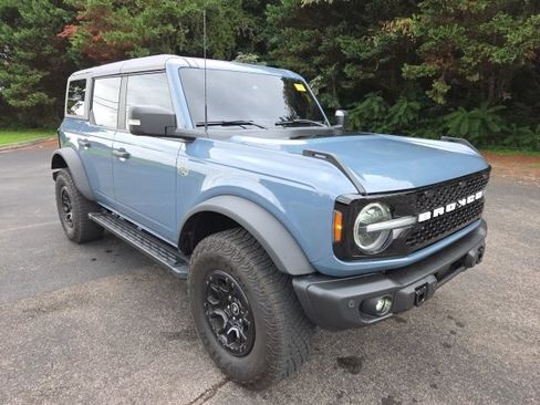 Used 2023 Ford Bronco Wildtrak AWD/4WD image 3