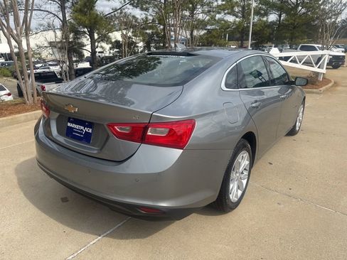 Used 2024 Chevrolet Malibu LT image 5
