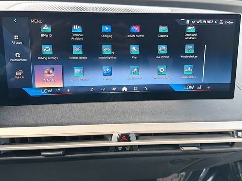Used 2024 BMW iX xDrive50 w/ Convenience Package AWD/4WD image 29