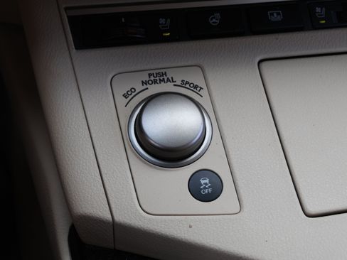 Used 2013 Lexus ES 350 w/ Luxury Pkg FWD image 30