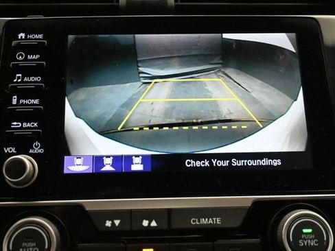 Used 2019 Honda Civic Touring image 19