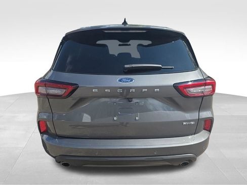 Certified 2024 Ford Escape ST-Line w/ Tech Pack #1 image 8