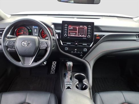 Used 2023 Toyota Camry XSE image 14