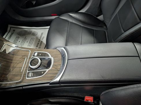 Used 2017 Mercedes-Benz C 300 4MATIC Sedan image 13