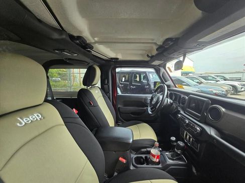 Used 2021 Jeep Wrangler Sport AWD/4WD image 7