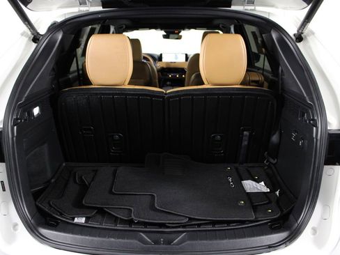 Used 2024 MAZDA CX-90 3.3 Turbo S w/ Premium Plus image 16