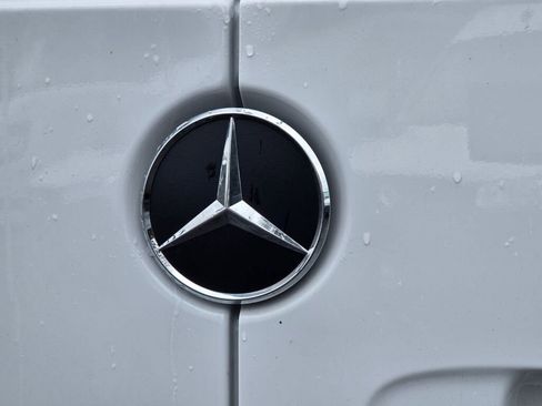 New 2025 Mercedes-Benz Sprinter 2500 image 11