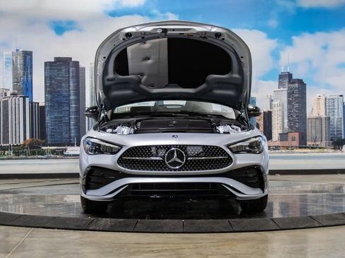 Used 2026 Mercedes-Benz CLE 300 4MATIC Cabriolet image 4