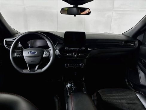 Used 2023 Ford Escape ST-Line FWD image 12