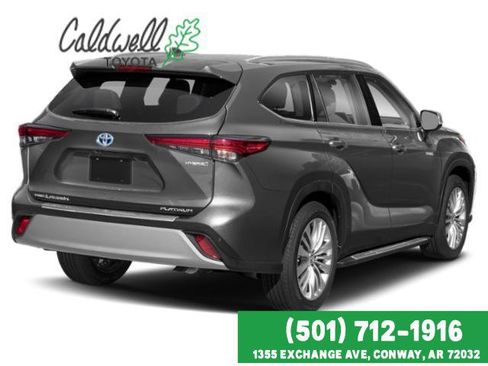 Certified 2021 Toyota Highlander Platinum image 38