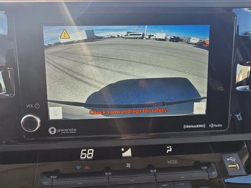 Used 2023 Toyota Tundra SR AWD/4WD image 22