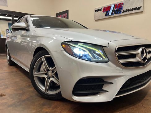 Used 2017 Mercedes-Benz E 300 image 39