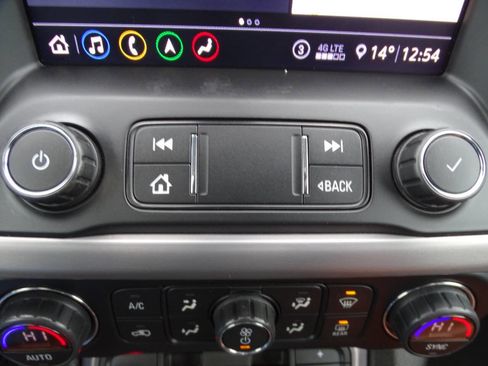 Used 2020 GMC Acadia AT4 w/ GMC Pro Grade Package image 31