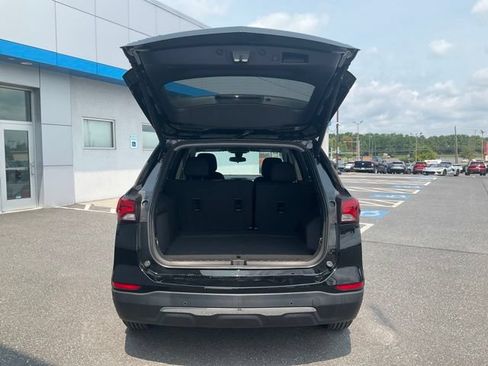 Used 2023 Chevrolet Equinox LT FWD image 17