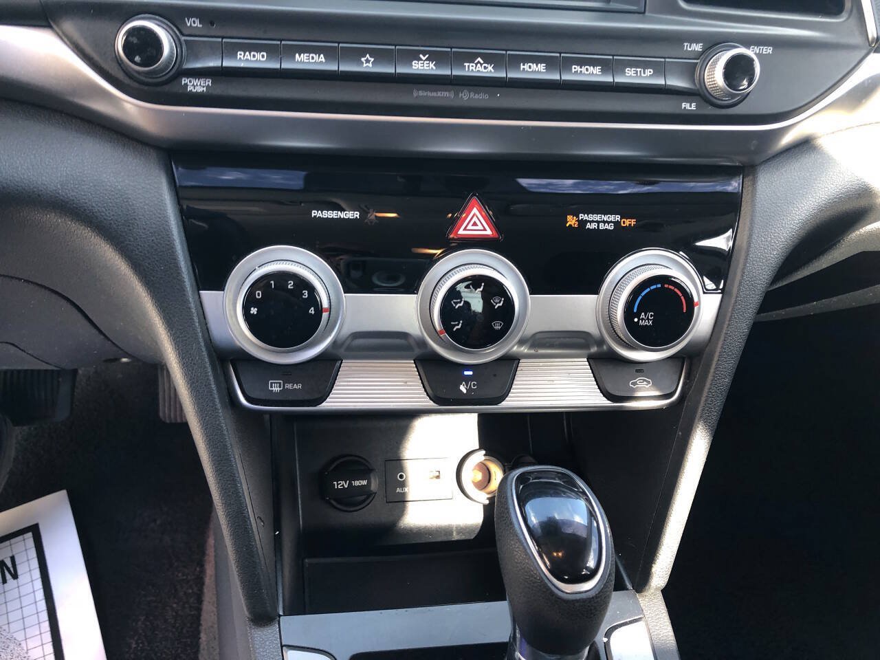 Used 2019 Hyundai Elantra SEL w/ Cargo Package FWD image 14