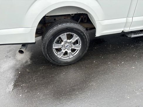 Used 2015 Ford F150 XLT w/ Equipment Group 301A Mid image 4