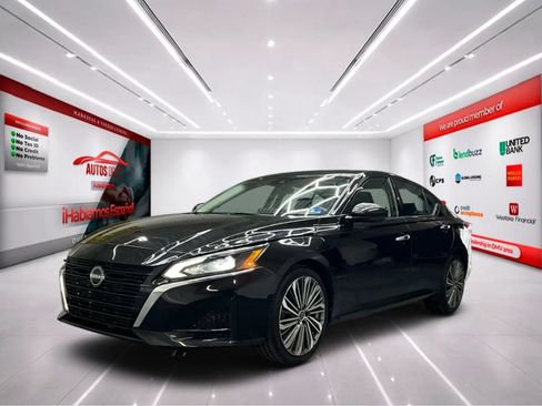 Used 2023 Nissan Altima 2.5 SL FWD image 3