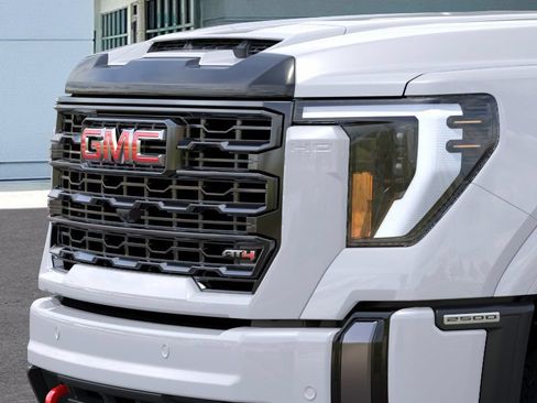New 2026 GMC Sierra 2500 AT4 w/ AT4 Premium Plus Package AWD/4WD image 43