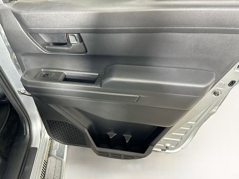 Used 2024 Toyota Tacoma SR image 28