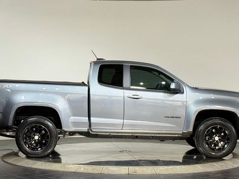 Used 2021 Chevrolet Colorado LT w/ Safety Package image 11