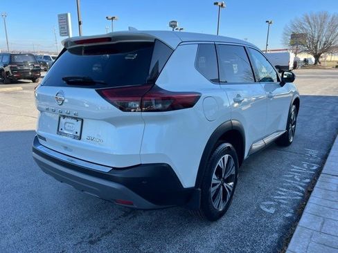 Used 2021 Nissan Rogue SV image 6