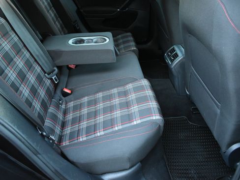 Used 2017 Volkswagen GTI S image 27