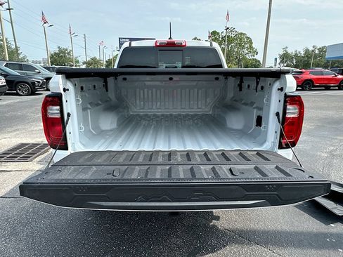 Used 2026 GMC Canyon AT4 w/ Technology Plus Package AWD/4WD image 25