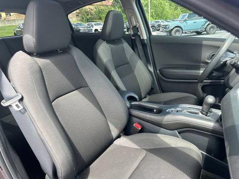 Used 2022 Honda HR-V EX image 39