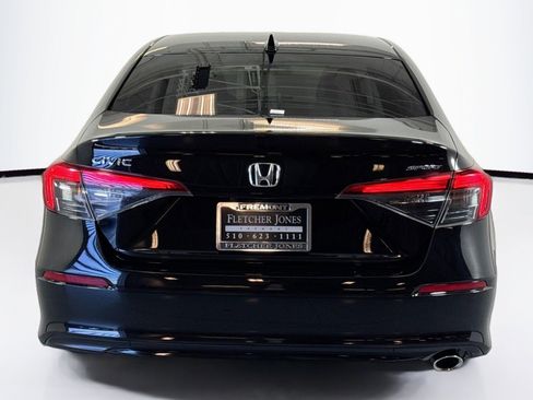 Used 2023 Honda Civic Sport image 6