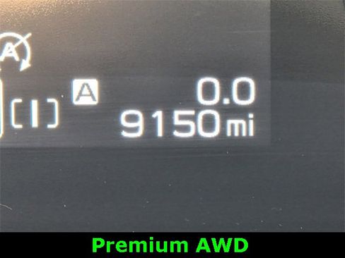 Used 2024 Subaru Crosstrek 2.0i Premium image 31