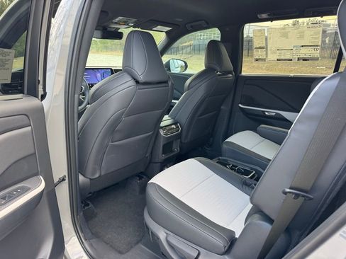 New 2026 Lexus TX 500h TX 500h F SPORT PERFORMANCE PR image 23