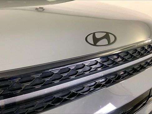 Used 2025 Hyundai Santa Fe Calligraphy AWD/4WD image 30