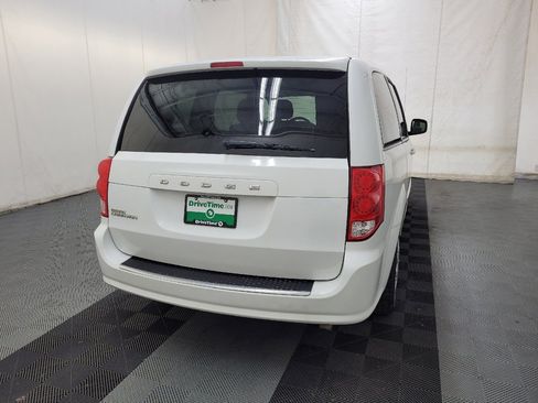 Used 2016 Dodge Grand Caravan SE w/ Quick Order Package 29E SE FWD image 7